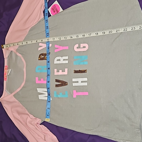 2 Juniors Shirts Pink Grey Colorful Merry Everything & Blue Red Sleigh All Day L - Picture 2 of 9